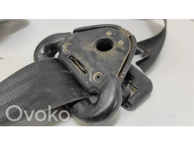 Передний ремень безопасности