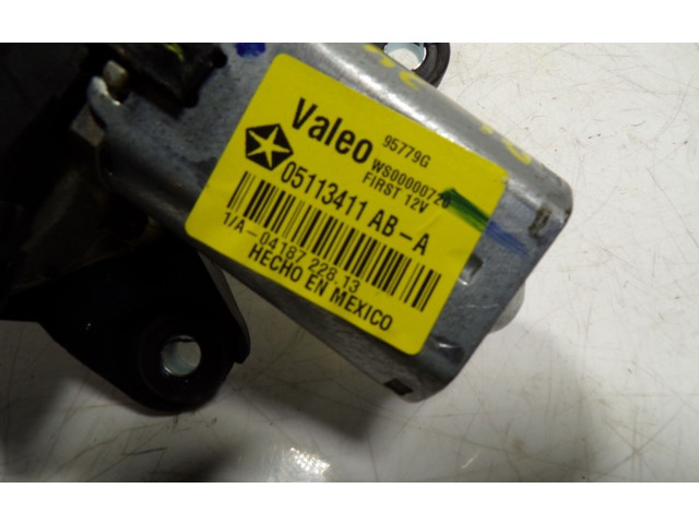 Моторчик заднего дворника K05113411AA, 05113411AB    Lancia Voyager