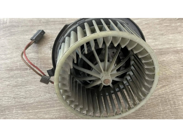 Вентилятор печки 893819021, 3137020009 Audi 80 90 S2 B4
