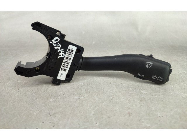 Включатель скорости стеклоочистителей 4B0953503H   Audi A3 S3 8L