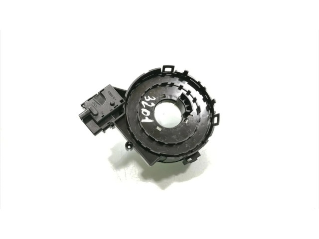 Другая деталь салона