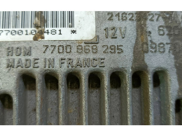 Блок управления двигателем Блок управления 7700868295   Renault Clio I