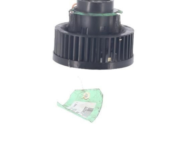 Вентилятор печки    5Q1819021J   Volkswagen Golf VII