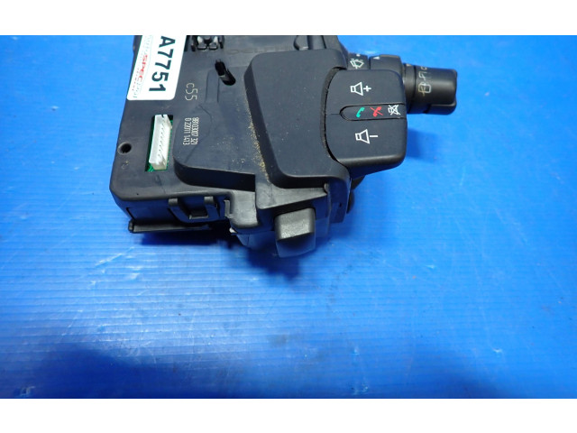 Ручка стеклоочистителей 88103007   Renault Clio III