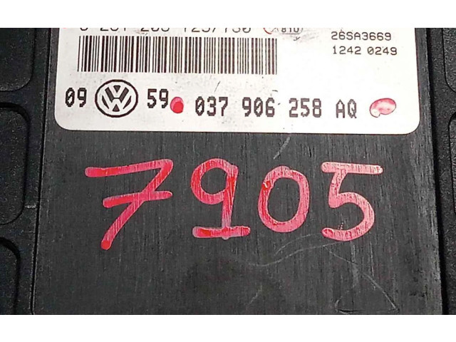 Блок управления двигателем Блок управления 0261203729730 Volkswagen Golf III