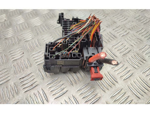   Pojistková skříňka 5WA937615   Volkswagen Transporter - Caravelle T7 2023