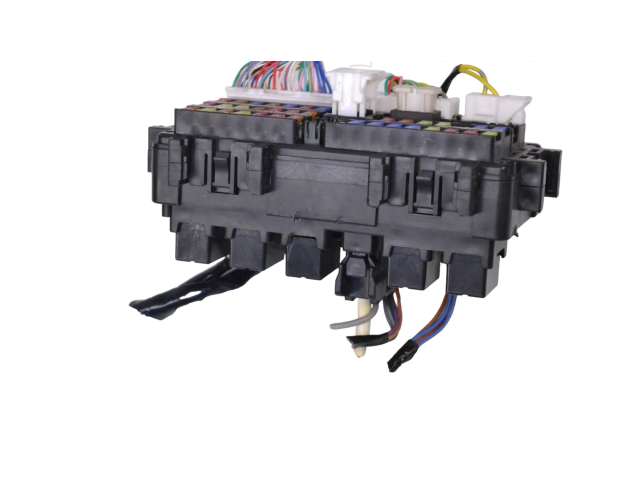 Блок предохранителей Infiniti Q50