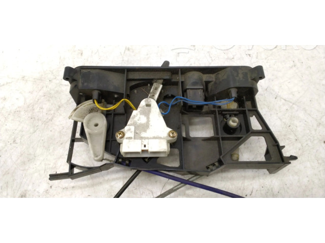 Блок управления климат-контролем Mitsubishi Colt