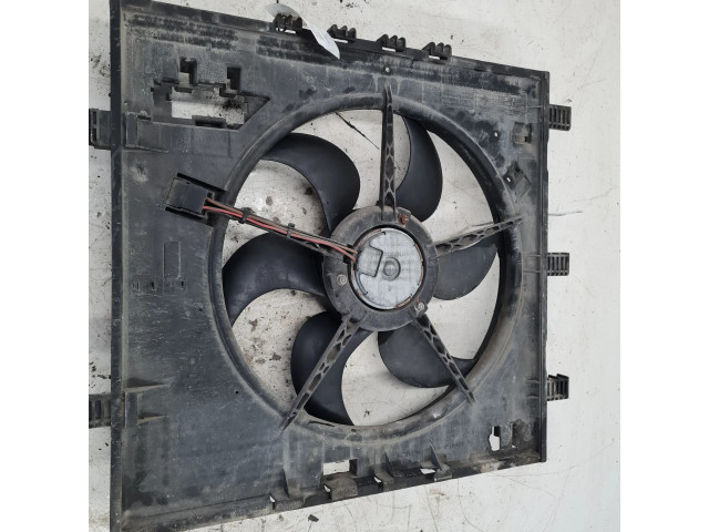 Вентилятор радиатора         Mercedes-Benz Vito Viano W638 2.2