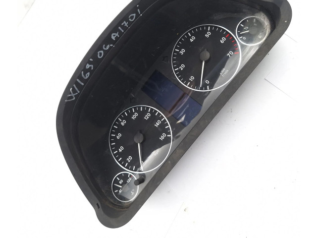 Панель приборов 1031098101, 1031096100   Mercedes-Benz A W169       