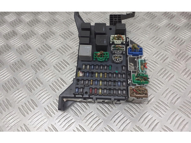 Turbodmychadlo Ящик предохранителей (комплект) 1S7T-14A073-AE Ford Mondeo Mk III