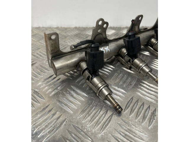 Vstřikovací lišta 06J133317M, 06J133317M Audi A3 S3 8P CDAA