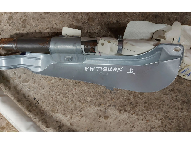 Боковая подушка безопасности 5N0880742L   Volkswagen Tiguan