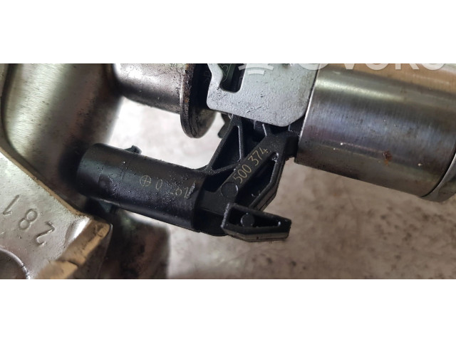 Топливная рампа 04E133320D, 0261500374 Skoda Octavia Mk3 (5E)