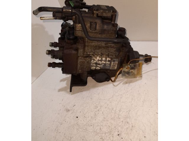 Топливный насос MR577077, 1047003051 Mitsubishi L200