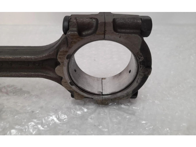  Поршень с шатуном    Nissan X-Trail T30  