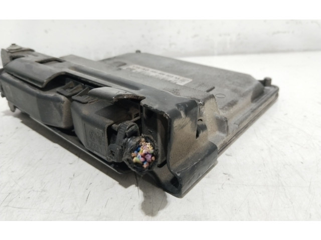 Řídící jednotka 03E906023AA Seat Ibiza IV (6J,6P) 2009