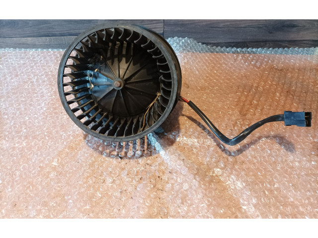 Вентилятор печки    3137020022, 357819021   Volkswagen PASSAT B4