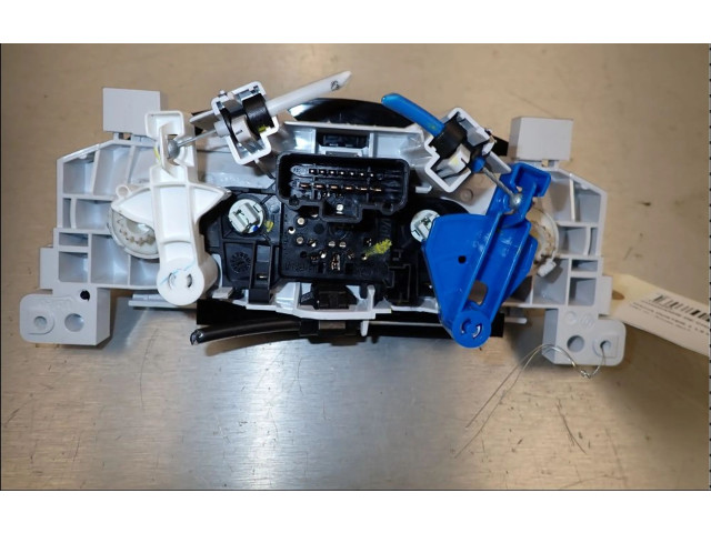 Блок управления климат-контролем 275105810R   Dacia Duster