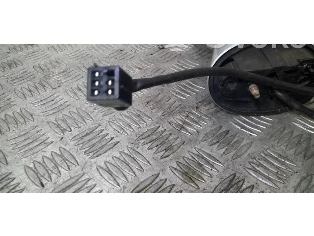 Зеркало электрическое Opel Meriva B 2010 - 2016 года