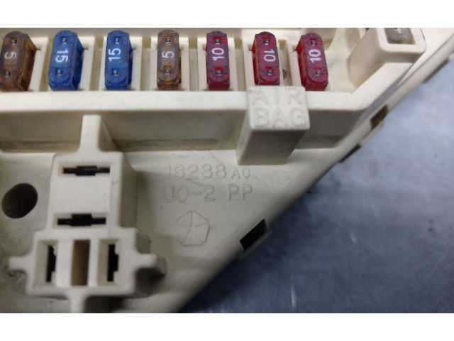 Pojistková skříňka Řídící jednotka BSM 16238AC Chrysler New Yorker 1998