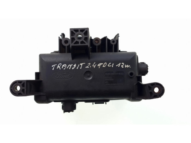 Блок предохранителей  6C1T14A067AB   Ford Transit    