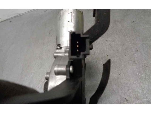 Двигатель стеклоочистителя заднего стекла 0390201580, 0390201580   Citroen Berlingo