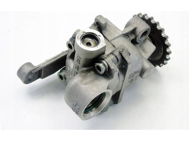 Масляный насос   045115105C  Skoda Fabia Mk3 (NJ) 