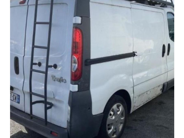 Моторчик дворников 7701055893    Renault Trafic II (X83)