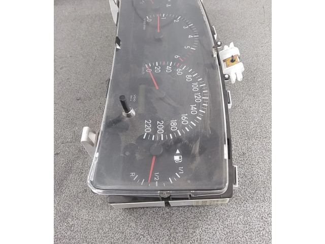 Přístrojová deska Toyota Corolla E110 2002 83800-02810, 83800-02810