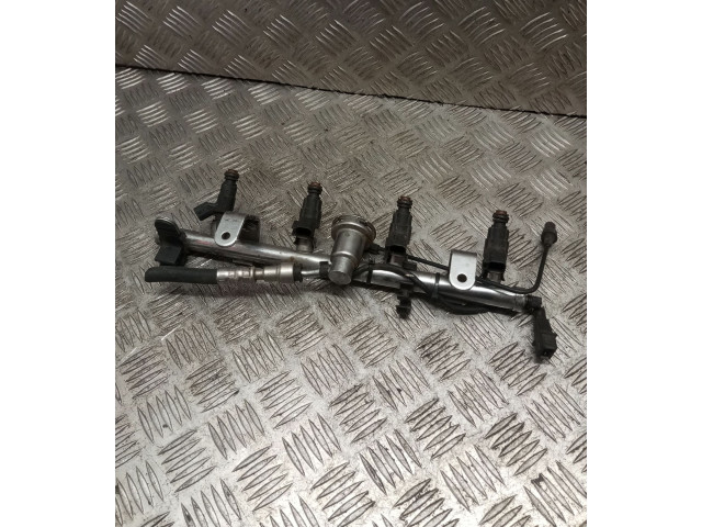 Топливная рампа 04891337AB   Mini One - Cooper R50 - 53  