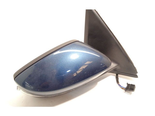 Зеркало электрическое        Skoda Fabia Mk3 (NJ)  2015 - 2021 года   