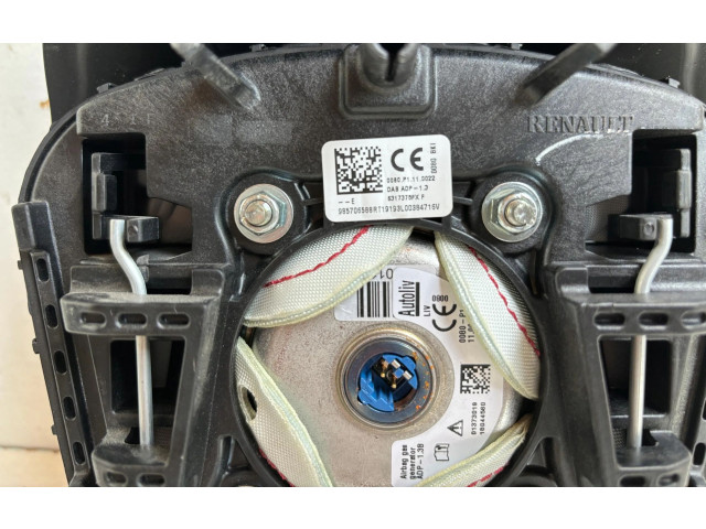 Подушка безопасности водителя 9857066588R Renault Clio IV