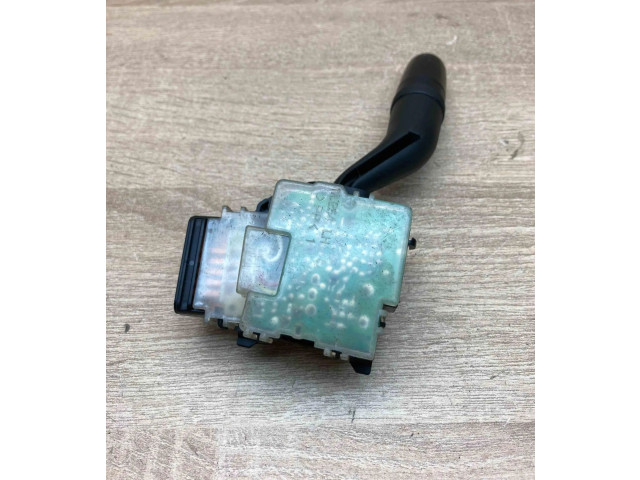 Ручка стеклоочистителей 17B122, 17D254LH Mazda 626