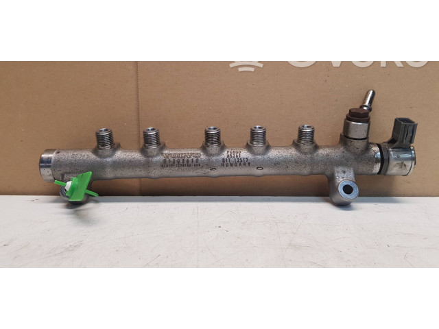 Топливная рампа 31303612 Volvo S60