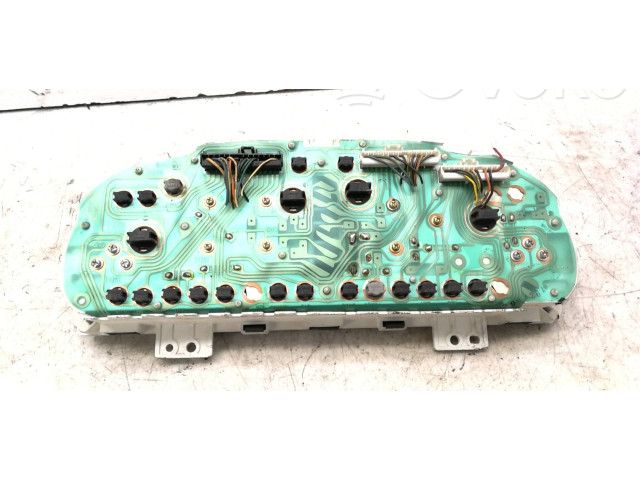 Přístrojová deska KIA Carnival 2000