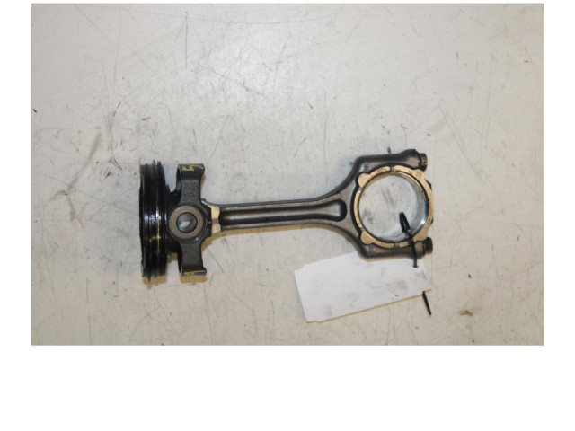 Поршень с шатуном 46346020 Fiat 500X