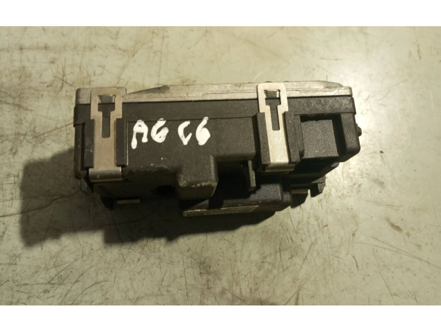 Вентилятор печки    4F0820521A, 4F0910521   Audi A6 S6 C6 4F