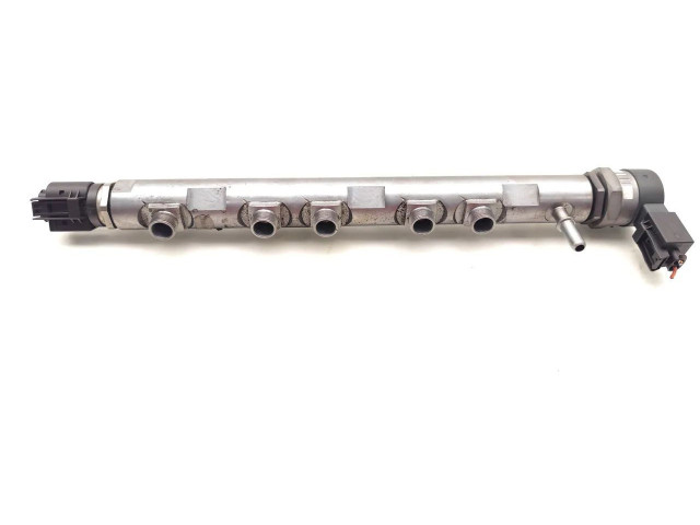 Vstřikovací lišta 7809127, 0281002738   BMW 3 F30 F35 F31    N47D20C 