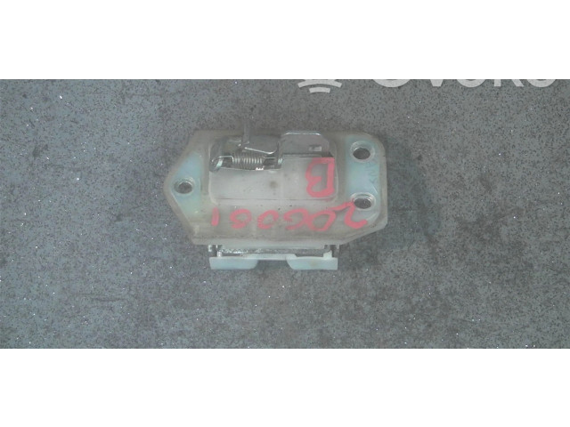 Zámek zadních dveří 82510M68K00000 Suzuki Alto 2013