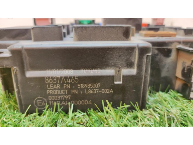 Блок предохранителей 8637a465 Mitsubishi Lancer