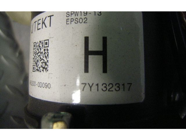  рейка  Колонка рулевая 452000D090   Toyota Yaris 2006 - 2011 года