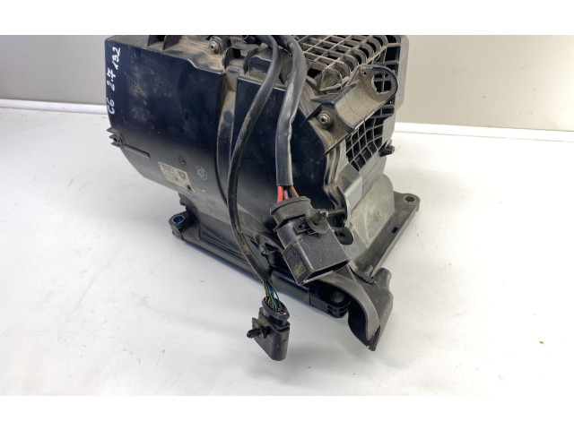 Вентилятор печки    4F0820155F, 00251   Audi A6 S6 C6 4F