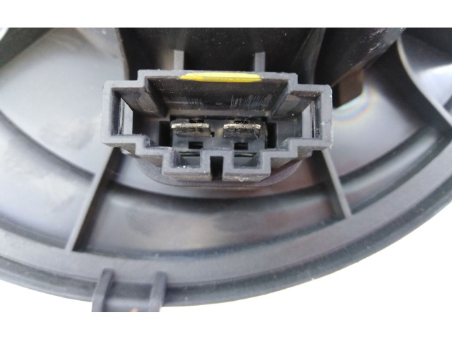 Вентилятор печки 1K1819015C, 21510762C Skoda Yeti (5L)