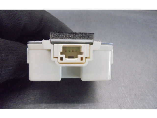 Блок управления BCWB675D4A, X1T65272A Mazda 3