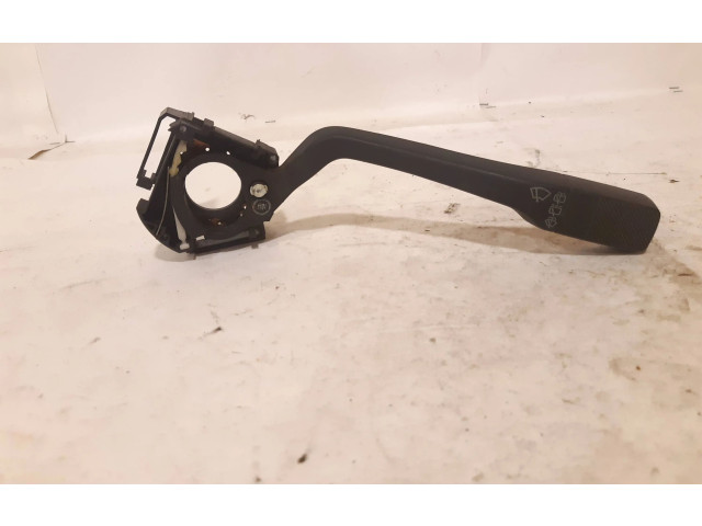 Ручка стеклоочистителей 289635   Volkswagen Golf III    