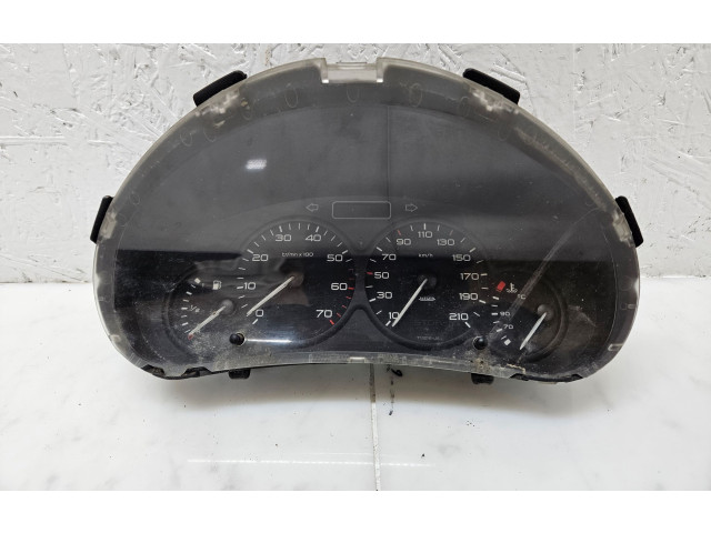 Přístrojová deska  Citroen Berlingo 2001 9662745180  