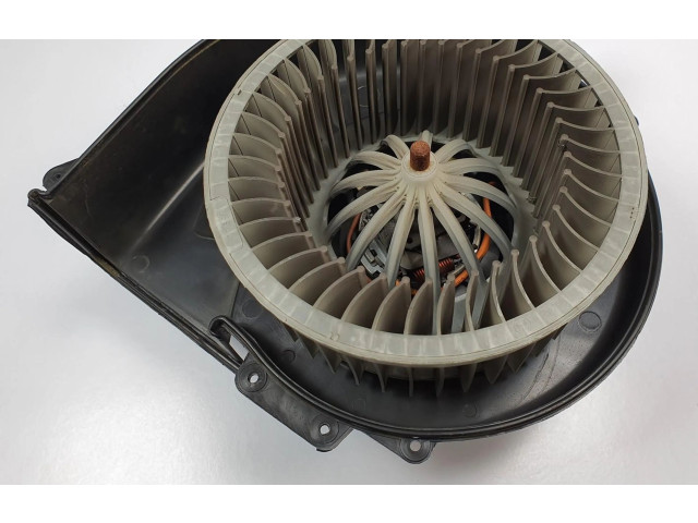 Вентилятор печки    6R1819015   Skoda Fabia Mk3 (NJ)