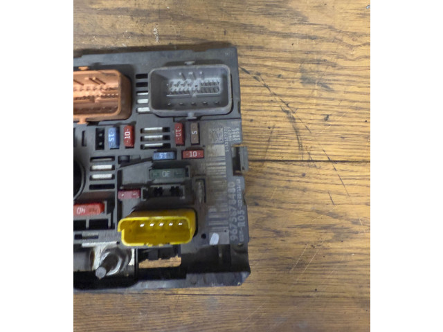   Pojistková skříňka 9675878480   Citroen Berlingo 2013