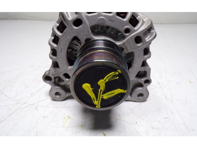 Генератор 04E903015A, 04E903015A Audi A1